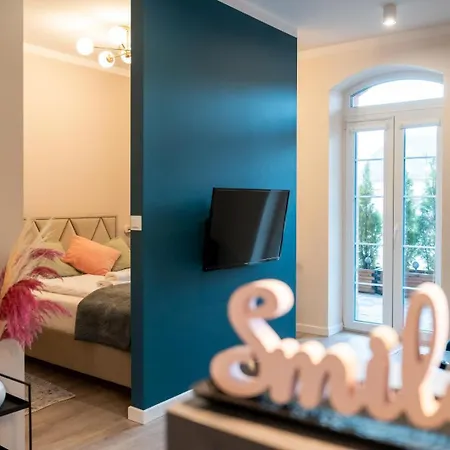 Apartament Smile - Z Prywatnym Monitorowanym Parkingiem By Spaceapart Jelenia Góra Exterior foto